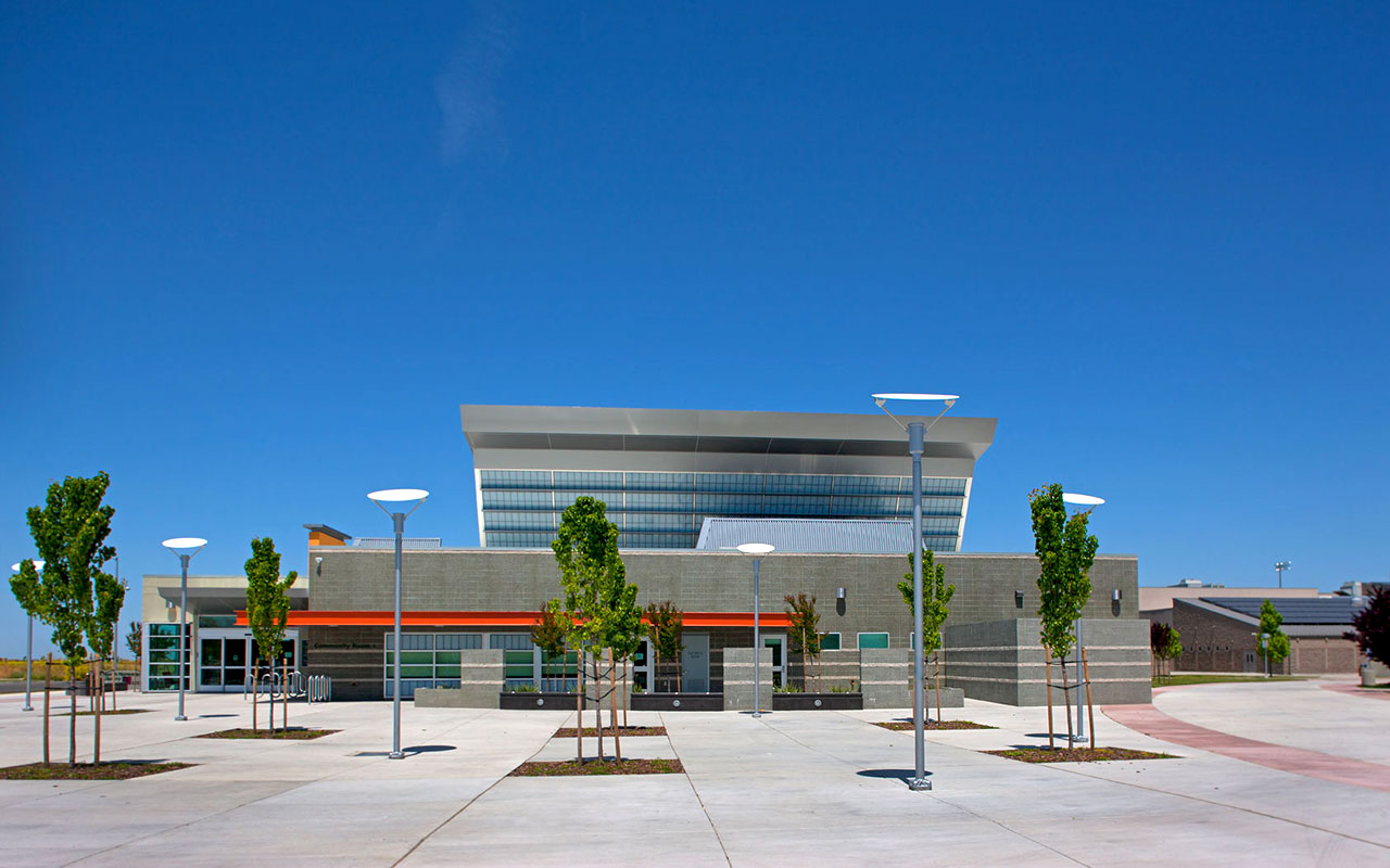 North Natomas Joint Use Public Library