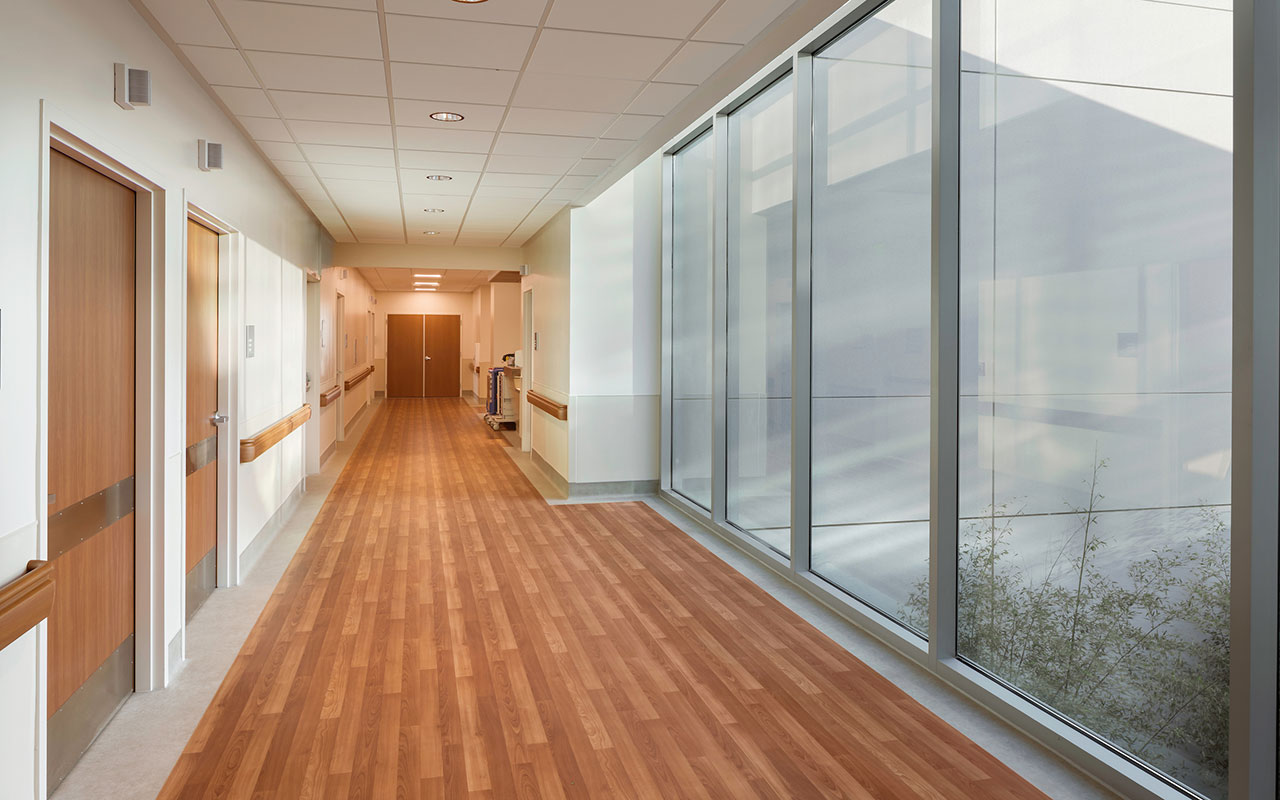 Saint Joseph Medical Center Pavilion Postpartum Suite